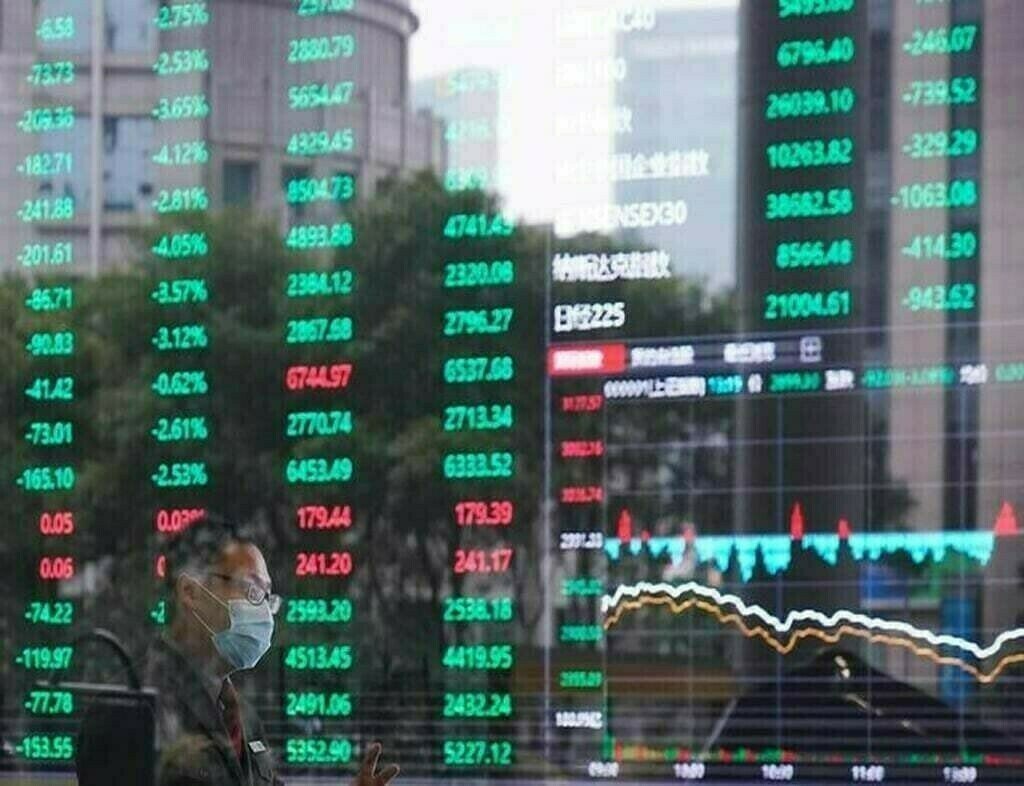 PSX Faces Volatile Session as KSE-100 Index Drops Over 1,500 Points Amid Profit-Taking