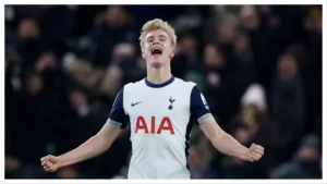 Bergvall’s Late Strike Stuns Liverpool as Tottenham Edge Closer to League Cup Final